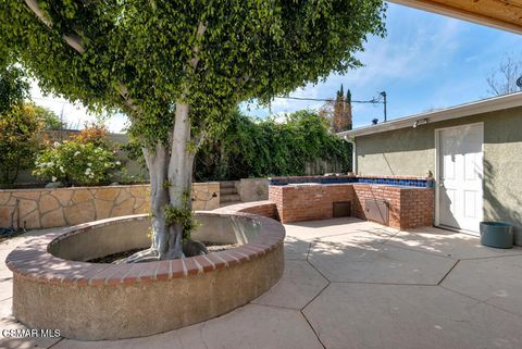 Tiny photo for 860 Yorkshire Avenue, Thousand Oaks, CA 91360 (MLS # 226000978)