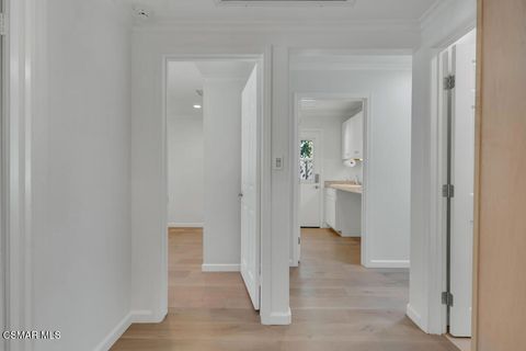 Tiny photo for 860 Yorkshire Avenue, Thousand Oaks, CA 91360 (MLS # 226000978)