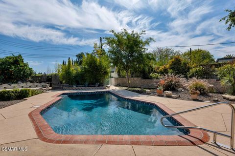 Tiny photo for 860 Yorkshire Avenue, Thousand Oaks, CA 91360 (MLS # 226000978)