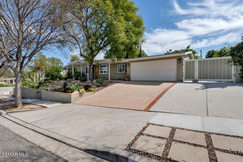 Tiny photo for 860 Yorkshire Avenue, Thousand Oaks, CA 91360 (MLS # 226000978)