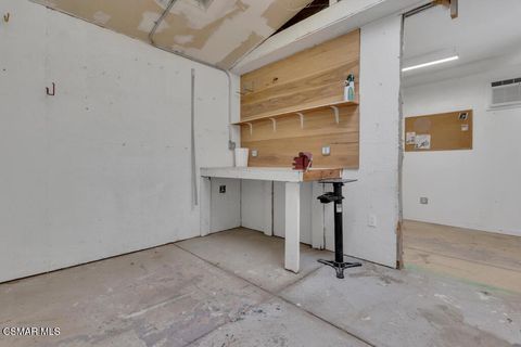 Tiny photo for 860 Yorkshire Avenue, Thousand Oaks, CA 91360 (MLS # 226000978)