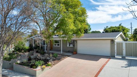Tiny photo for 860 Yorkshire Avenue, Thousand Oaks, CA 91360 (MLS # 226000978)