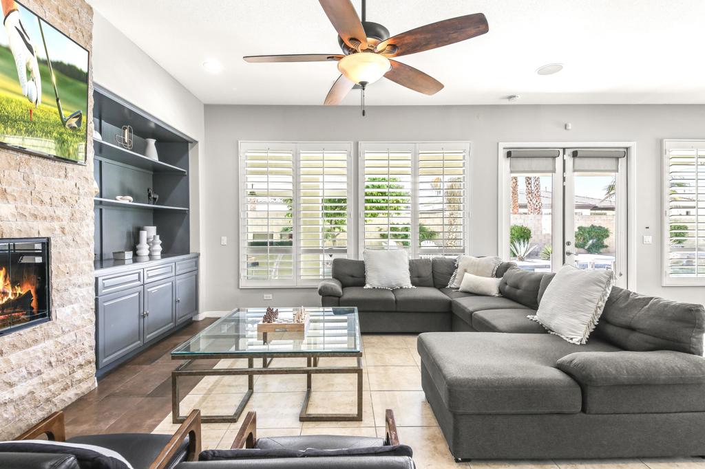 Montage at Santa Rosa - Residential