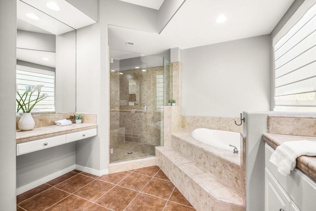 Montage at Santa Rosa - Residential