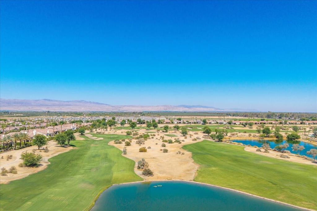 55120 Autumn Valley Court