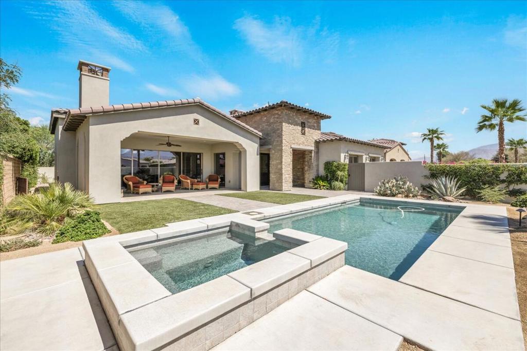 55120 Autumn Valley Court