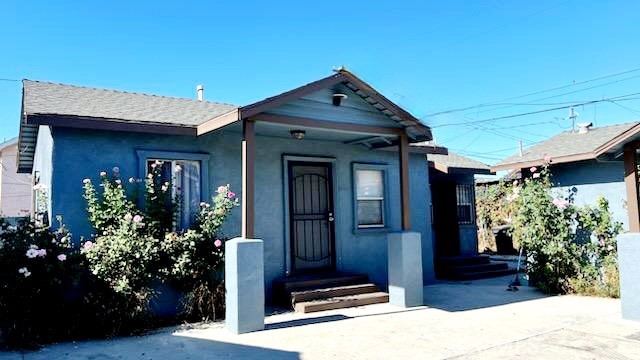 2305 Walter Street