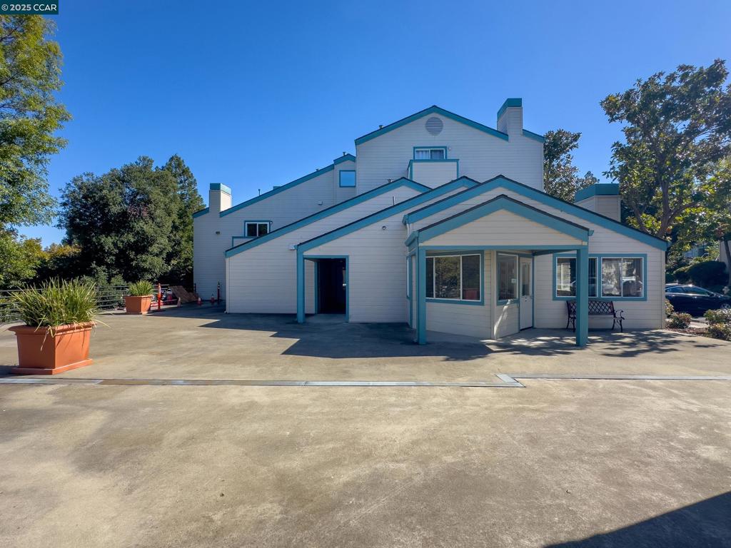 GALINDO CREEK - Residential