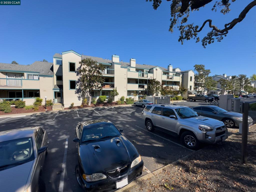 GALINDO CREEK - Residential