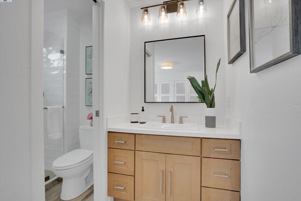 FOOTHILL FARMS - Residential