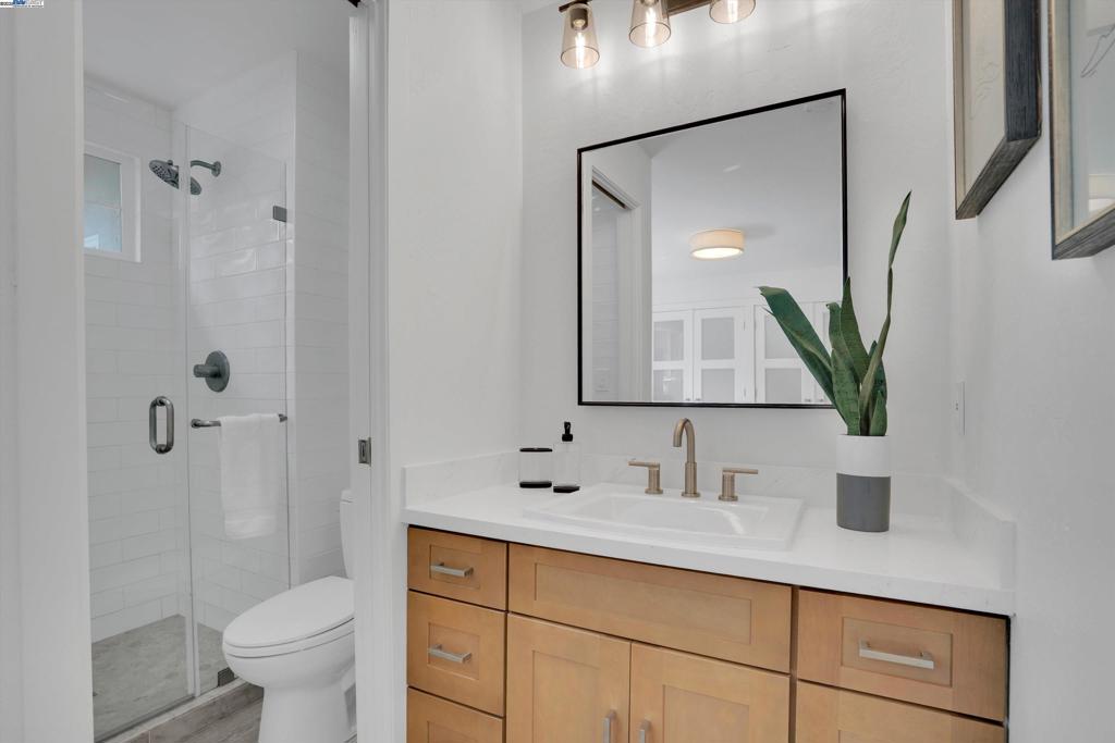 FOOTHILL FARMS - Residential