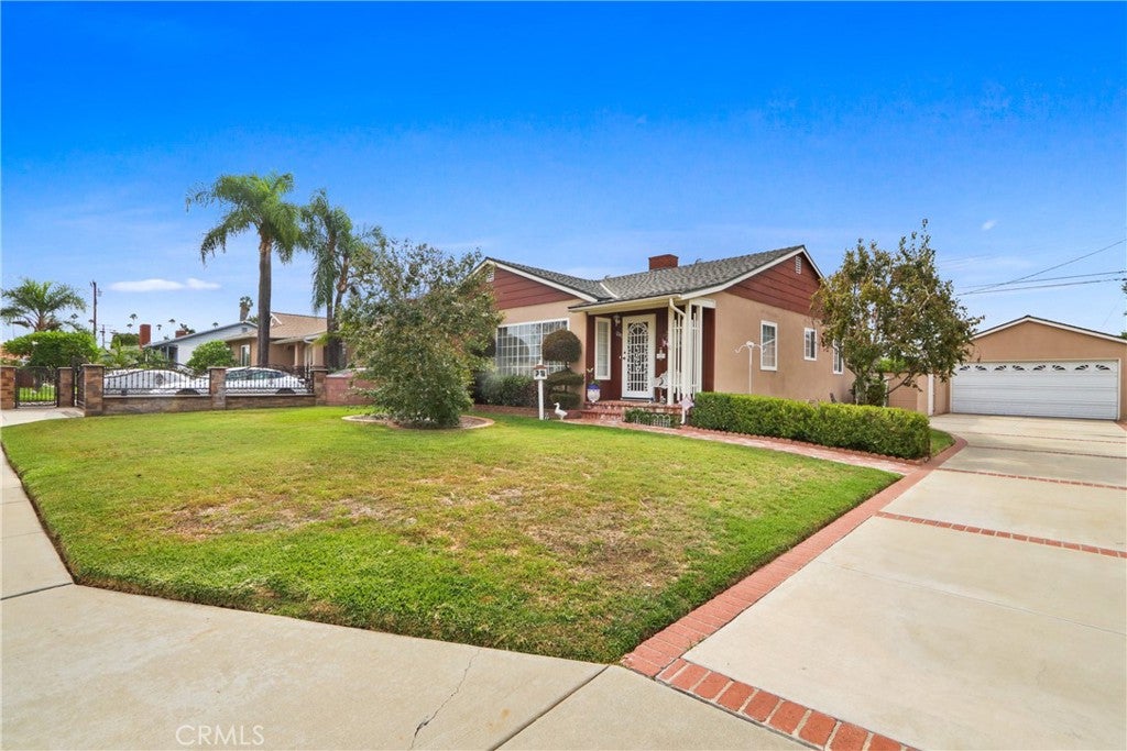 1240 E Rowland