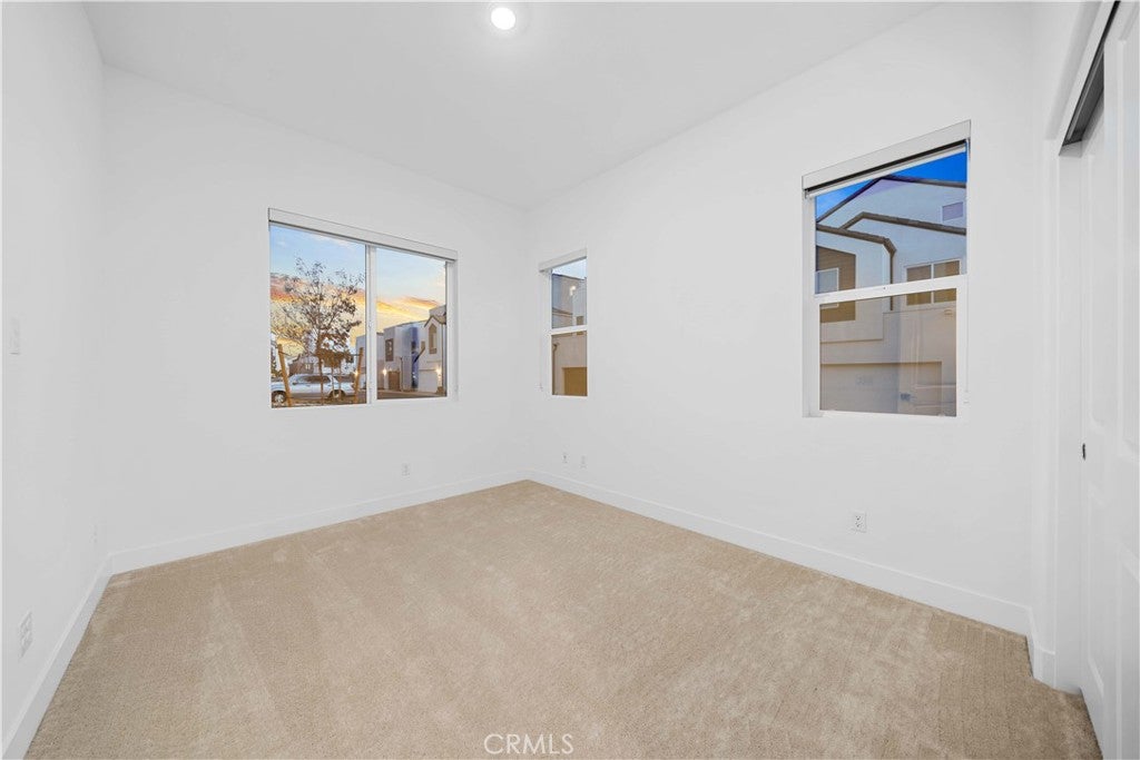 141 Sawbuck, Irvine CA 92618 - Photo 23
