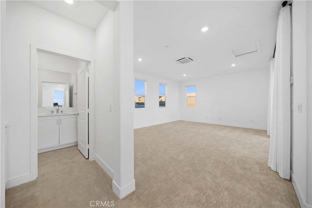 141 Sawbuck, Irvine CA 92618 - Photo 49