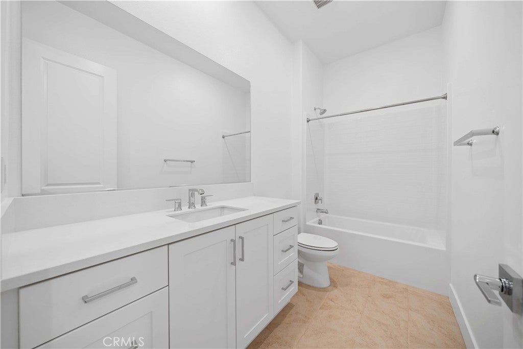 141 Sawbuck, Irvine CA 92618 - Photo 36