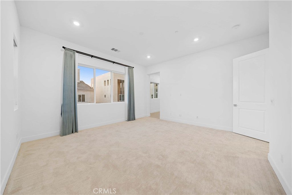 141 Sawbuck, Irvine CA 92618 - Photo 42