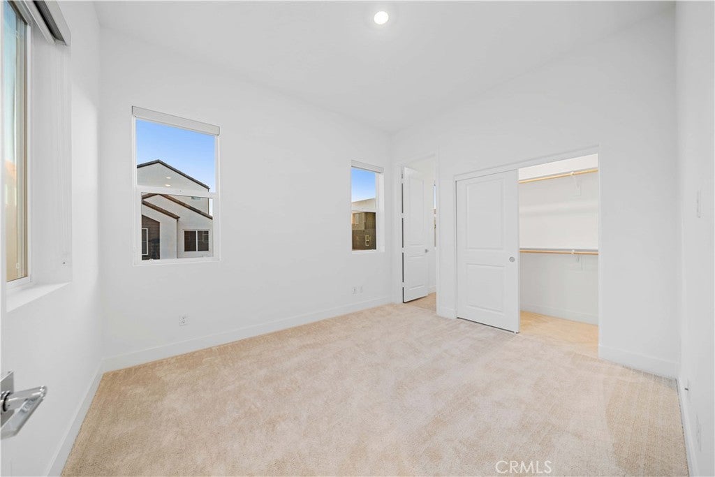141 Sawbuck, Irvine CA 92618 - Photo 30