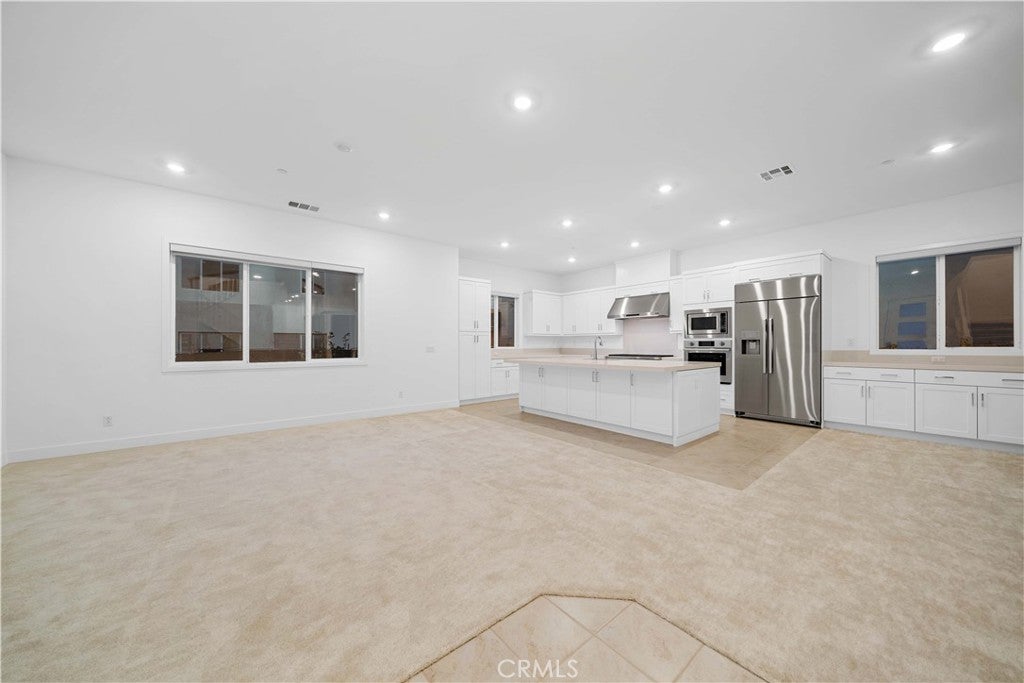 141 Sawbuck, Irvine CA 92618 - Photo 6