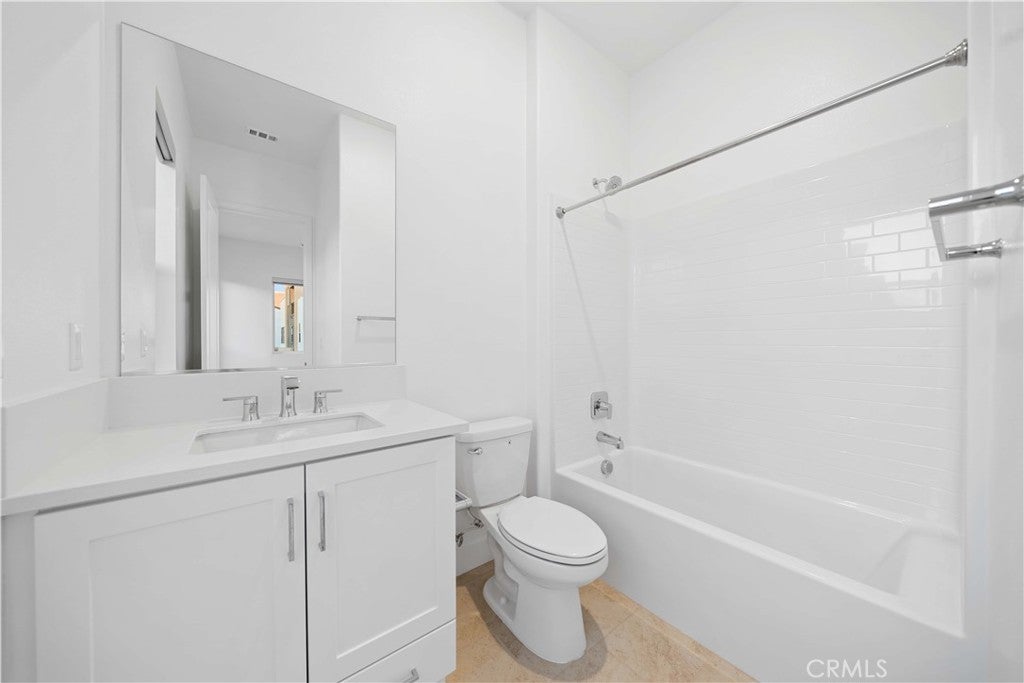 141 Sawbuck, Irvine CA 92618 - Photo 33