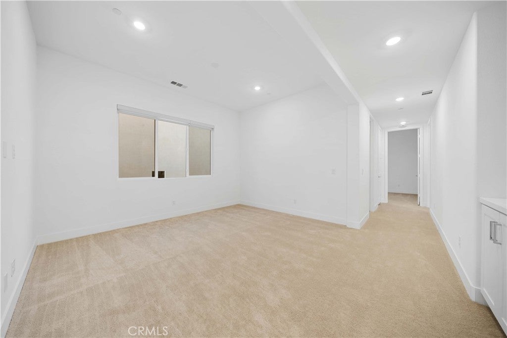 141 Sawbuck, Irvine CA 92618 - Photo 28