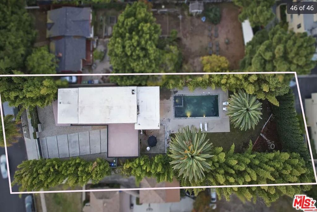 Photo of 4430 Lindblade Drive, Los Angeles, CA 90066 (MLS # 26650983)