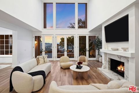 12303 Ridge Circle Los Angeles CA 90049