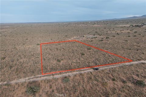 Photo of 0 223rd St E, Llano, CA 93544 (MLS # IV26081604)