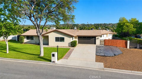 Photo of 1404 Highridge Street, Riverside, CA 92506 (MLS # IG26123003)