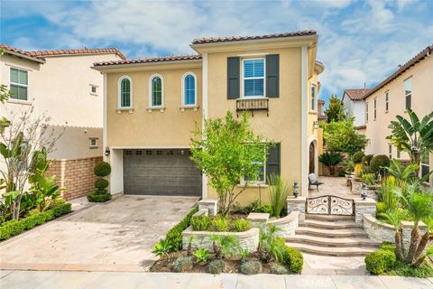 Photo of 32 Lark, Lake Forest, CA 92630 (MLS # OC26053631)