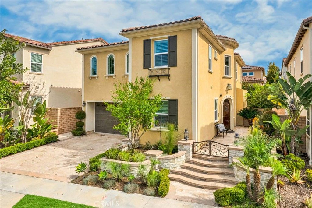 Photo of 32 Lark, Lake Forest, CA 92630 (MLS # OC26053631)