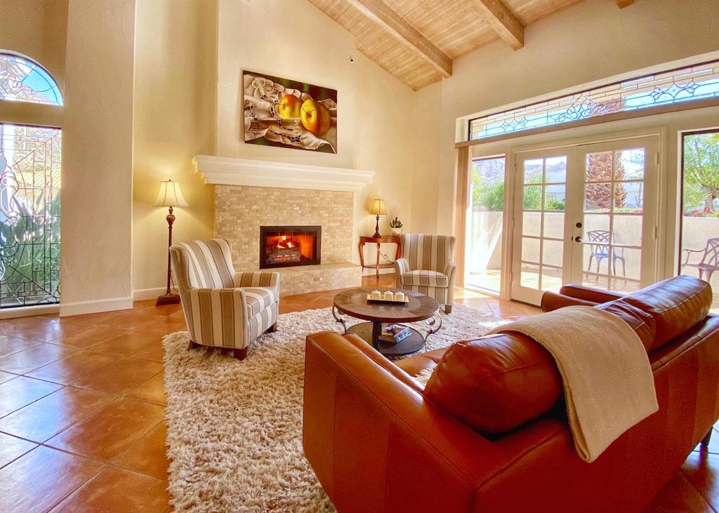 Andreas Palms - Residential