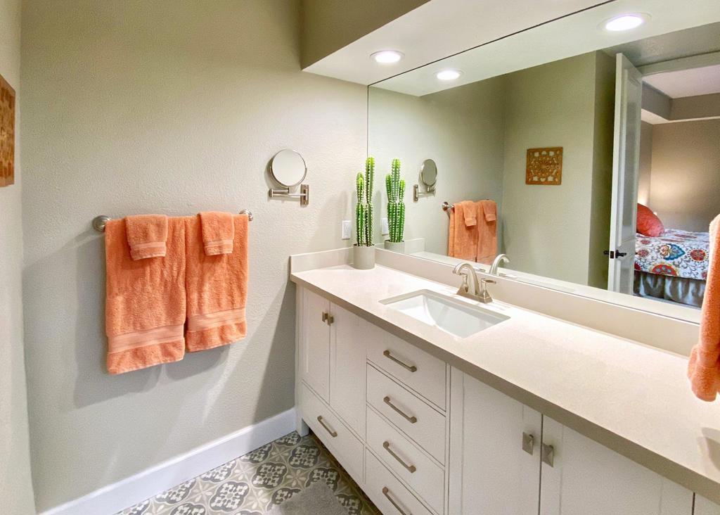 Andreas Palms - Residential