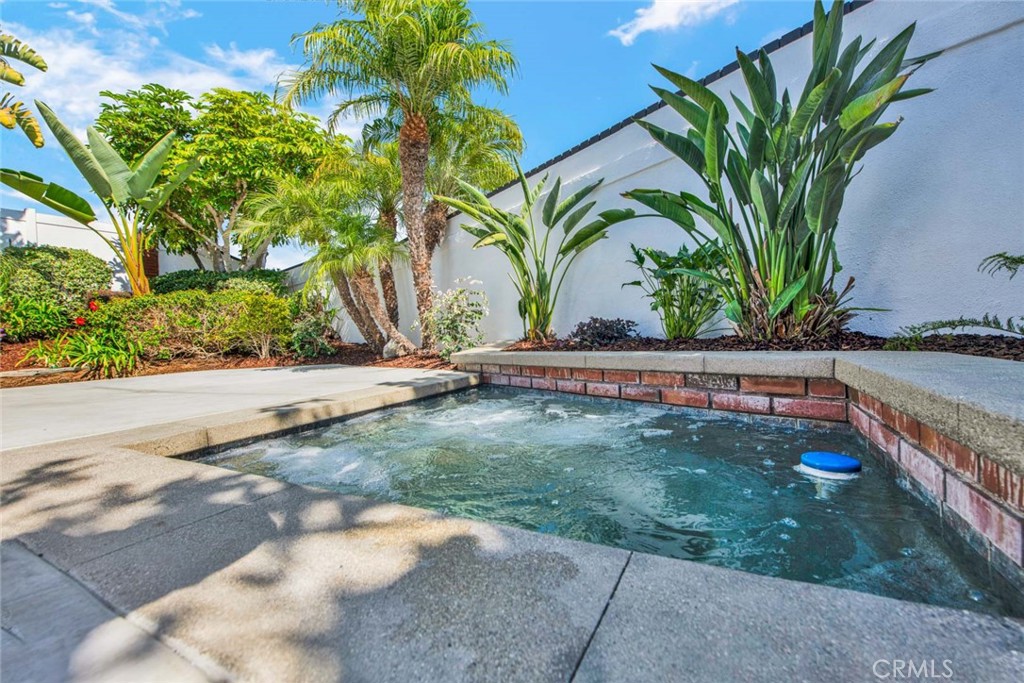 Corona del Mar North of PCH (CNHW) - Residential Lease