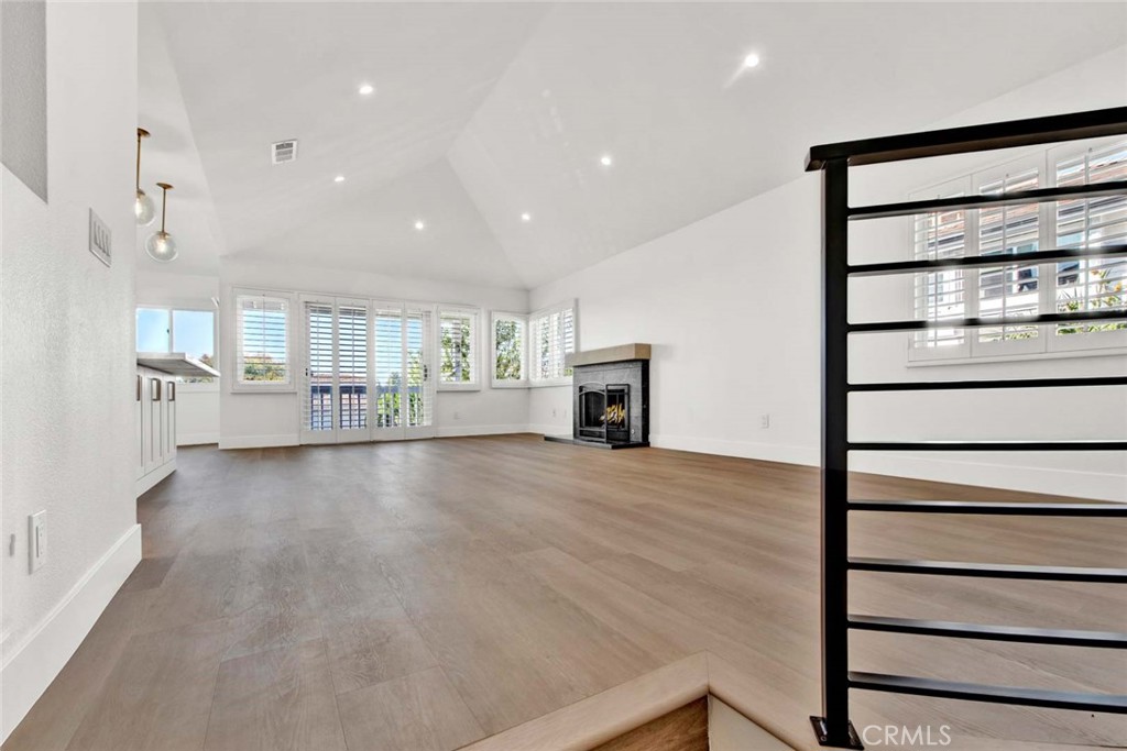 Corona del Mar North of PCH (CNHW) - Residential Lease