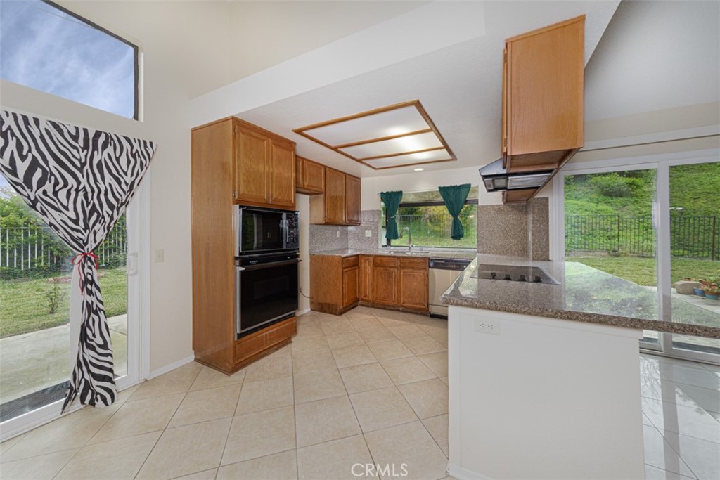 Canyon Terrace Townhomes (CYTT) - Residential Lease