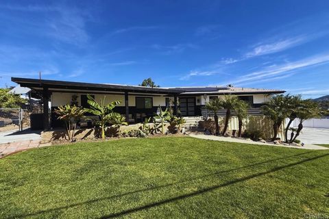 Photo of 524 Morningside Drive, Vista, CA 92084 (MLS # NDP2602578)