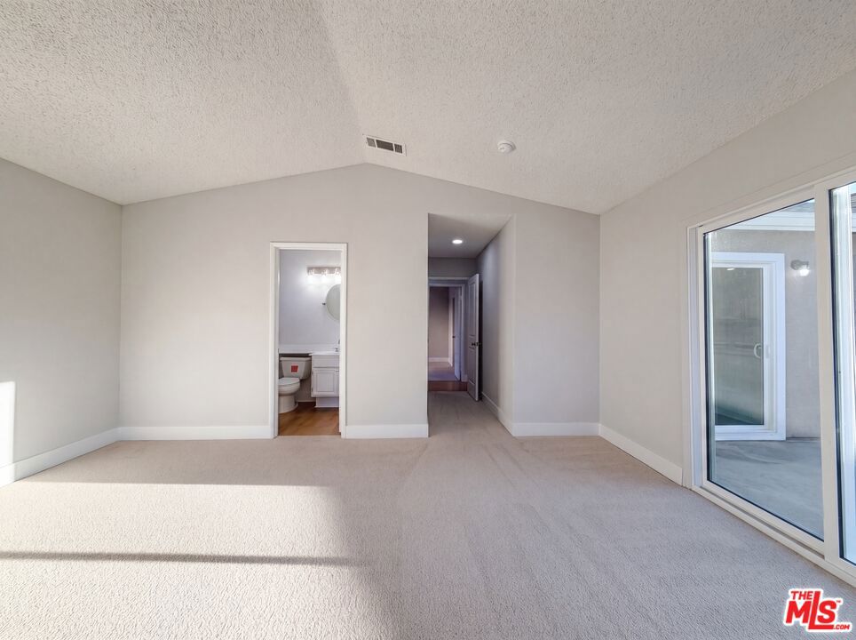 2553 E Avenue J4