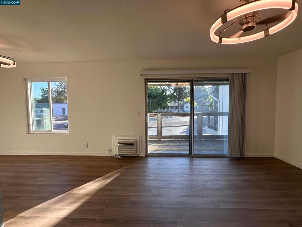 4081 Clayton Rd 207