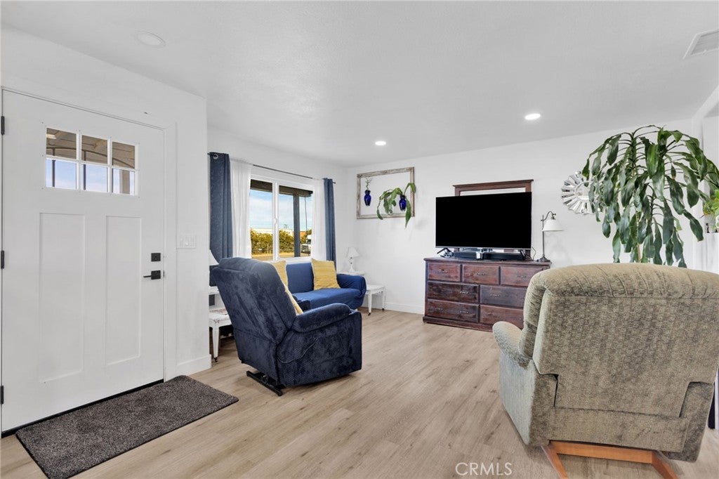 15109 Anacapa Road