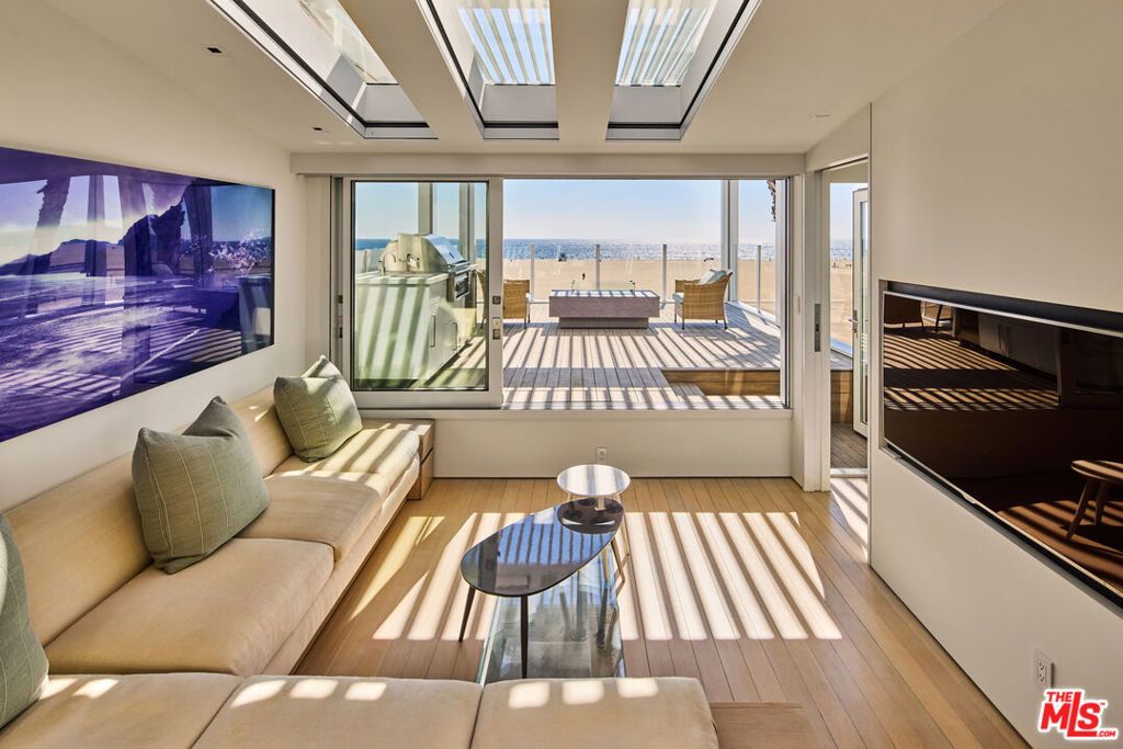 Photo of 1267 Palisades Beach Road, Santa Monica, CA 90401 (MLS # 25576617)