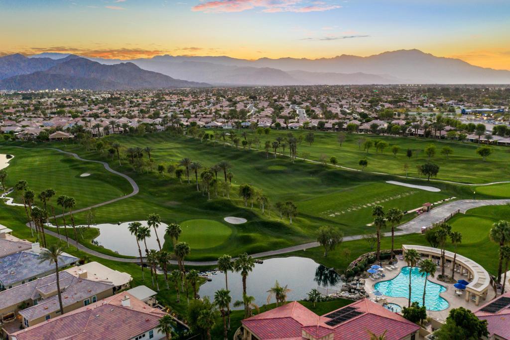 Heritage Palms CC - Residential