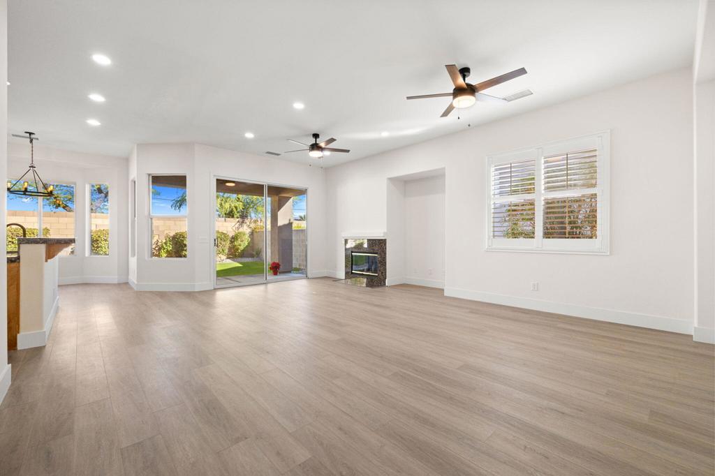 Heritage Palms CC - Residential