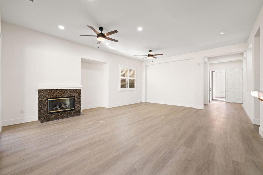 Heritage Palms CC - Residential