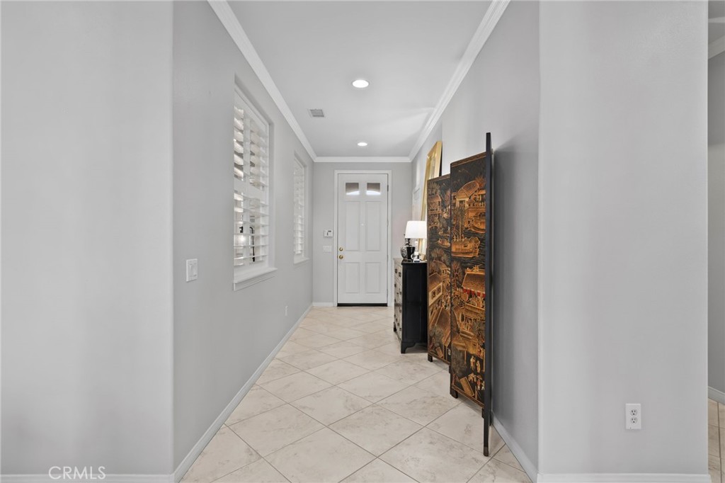 8162 River Bluffs Lane