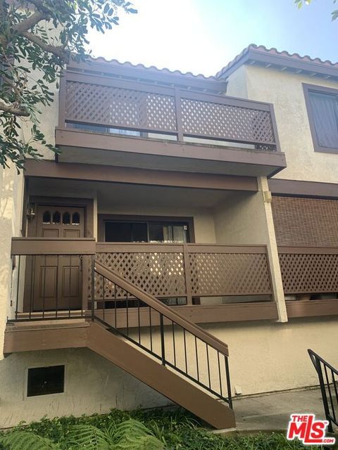 3723 Emerald Street B Torrance CA 90503