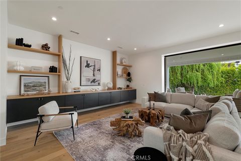 1311 18th Street Manhattan Beach CA 90266
