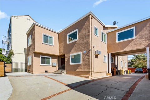 Photo of 136 N Rampart Boulevard, Los Angeles, CA 90026 (MLS # AR26146695)