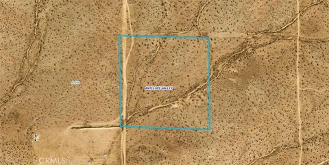 Photo of 230 E Avenue G4, Lancaster, CA 93535 (MLS # SR26017541)