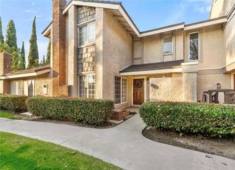 Photo of 5006 Hampton Court, Westminster, CA 92683 (MLS # OC26073917)