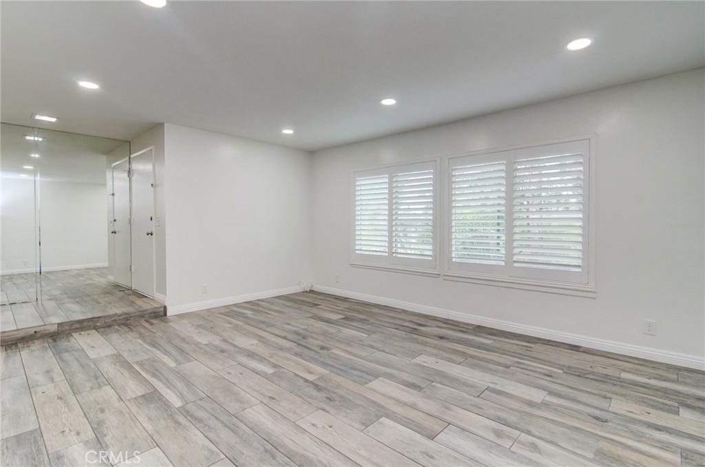 21711 Lake Vista Drive